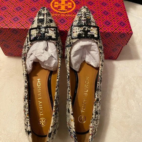 Tory Burch GIGI Tweed Pointy Toe Pump - Picture 4 of 10